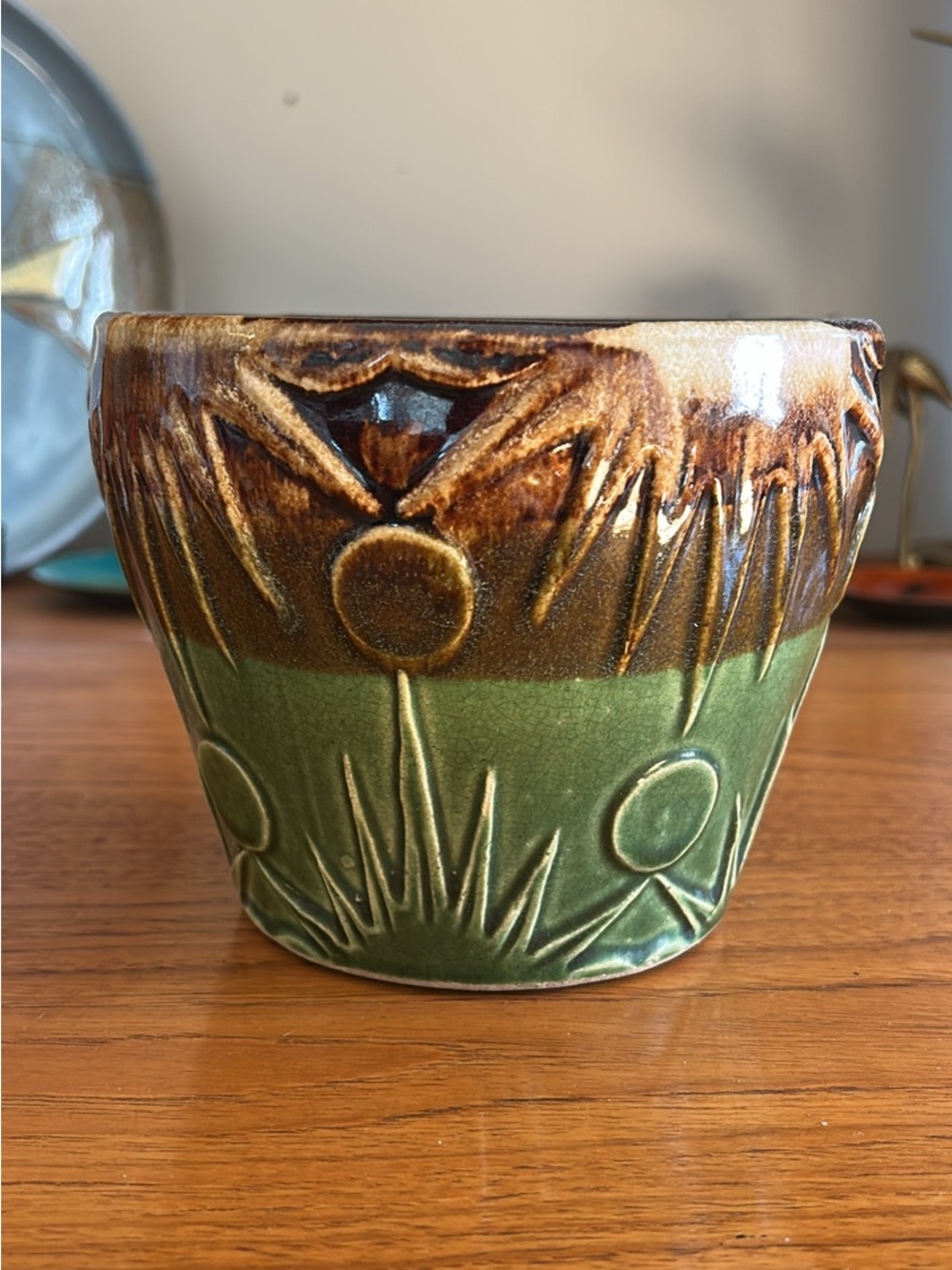 Vintage Robinson Ransbottom Roseville, Ohio Planter in Sun and Moon Design